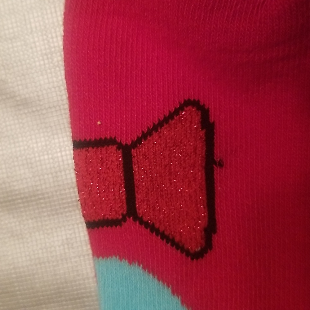 Wizard of Oz Women's Ruby Slipper Socks 9-11 Rare BNWT - Picture 4 of 6